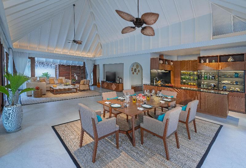 Anantara Kihavah Villas image