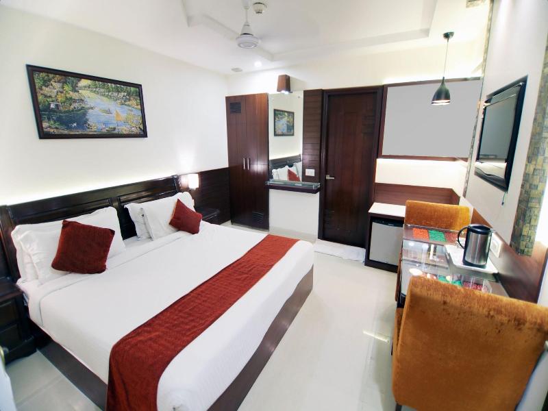 Hotel Taj Inn image