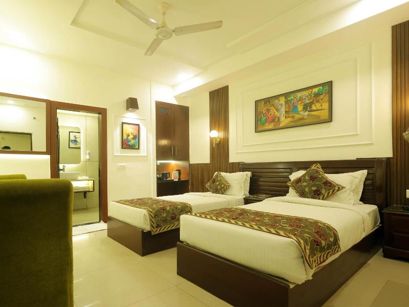 Hotel Taj Inn image