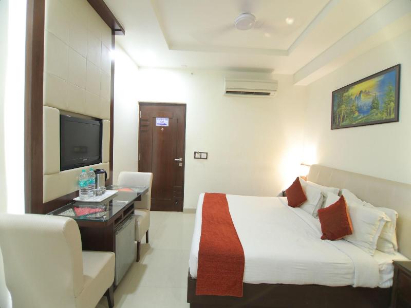 Hotel Taj Inn image