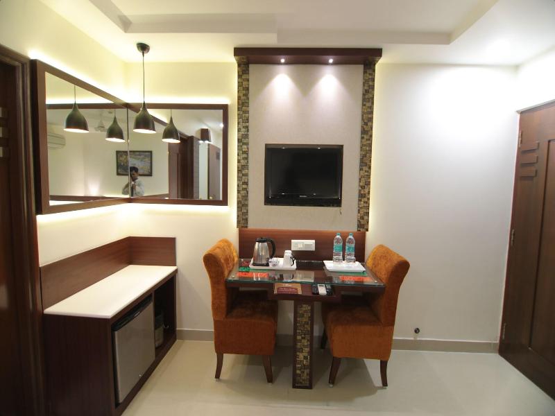 Hotel Taj Inn image