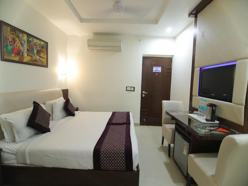 Hotel Taj Inn image