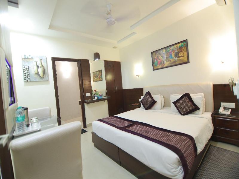 Hotel Taj Inn image