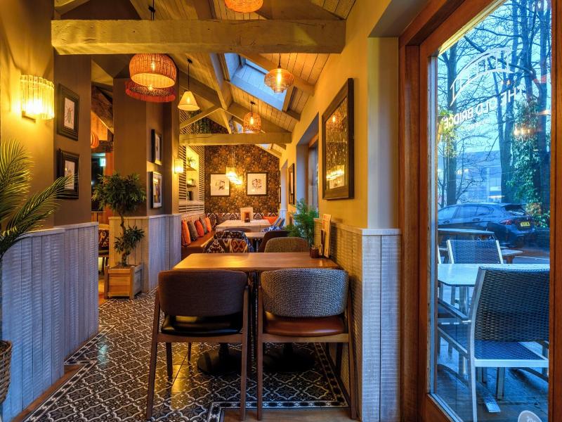 Old Bridge Hotel image
