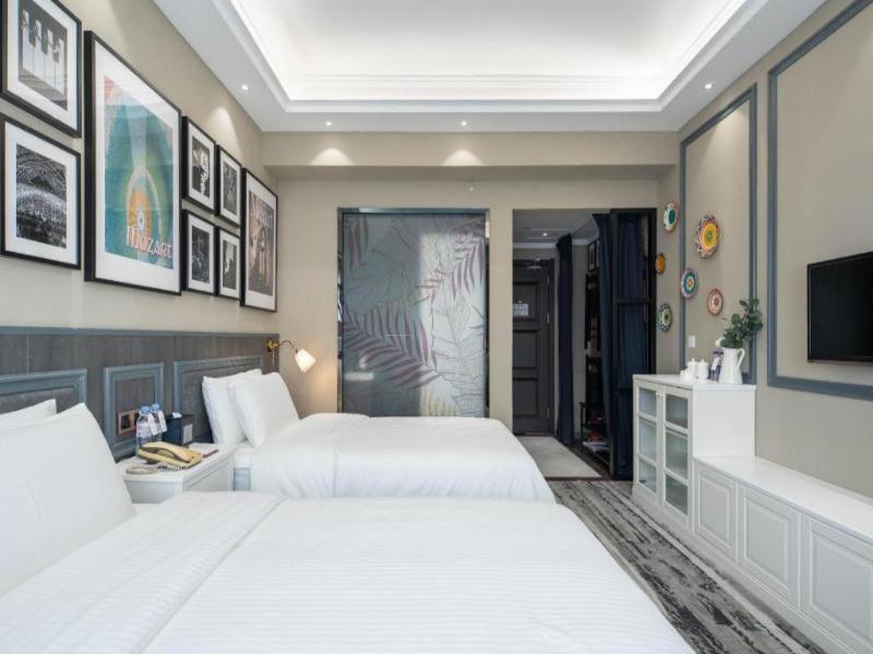 Gondola T G C Hotel image
