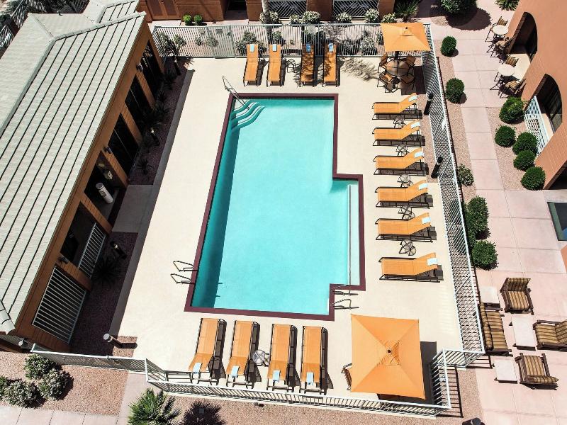 Courtyard Scottsdale Old Town image