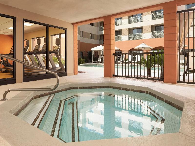 Courtyard Scottsdale Old Town image