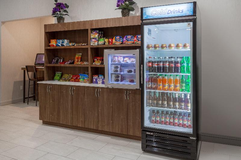 Holiday Inn Express LaGuardia