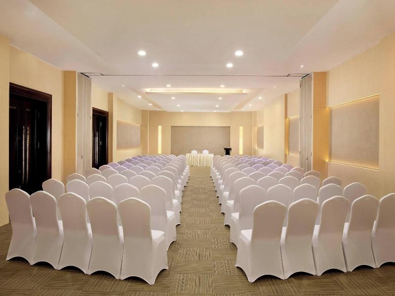 Four Points By Sheraton Medan image