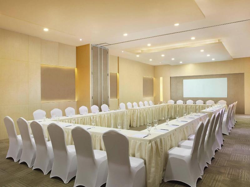 Four Points By Sheraton Medan image