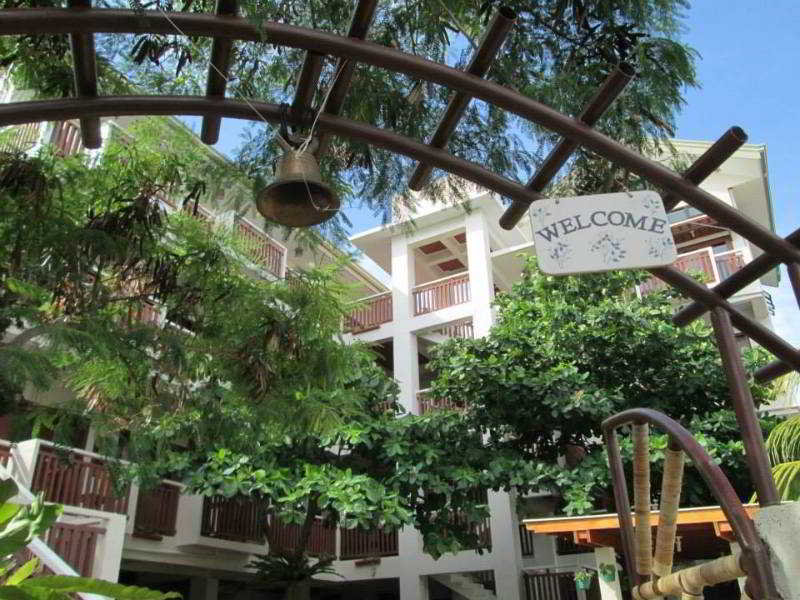 AGOS BORACAY ROOMS AND BEDS