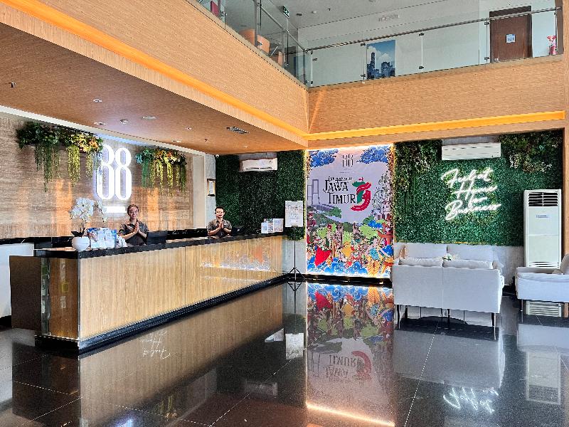Hotel 88 Embong Malang — view