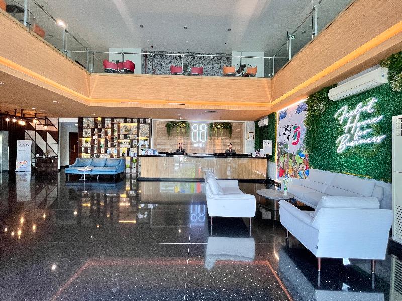 Hotel 88 Embong Malang — view