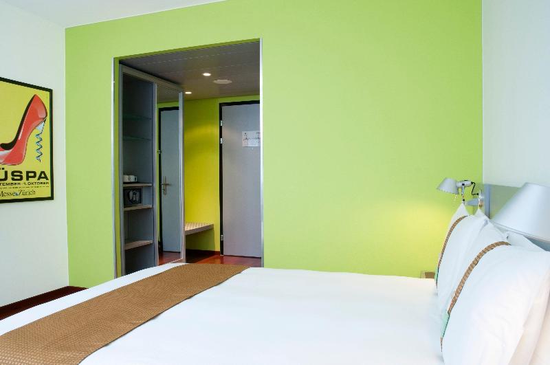 Holiday Inn Zurich Messe photo 23