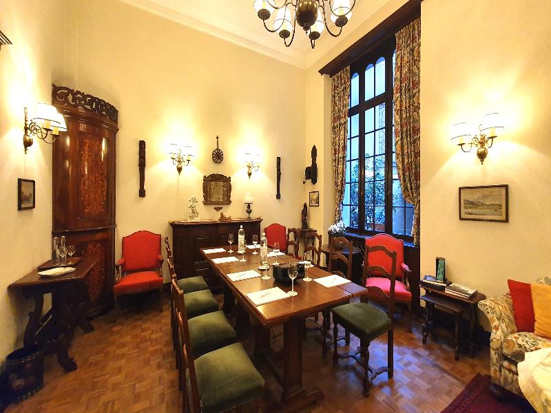 International Au Lac Historic Lakeside Hotel image