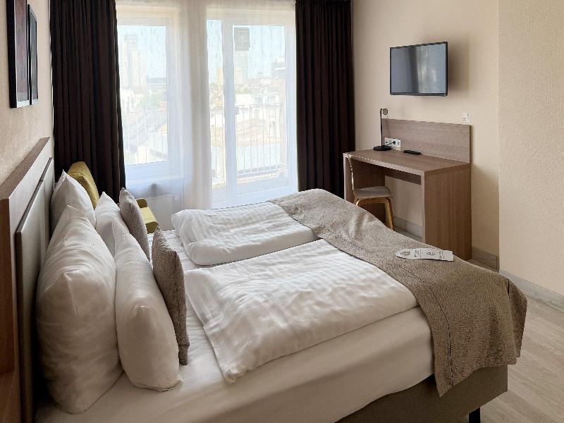 Garner Hotel Dusseldorf - Main Station image