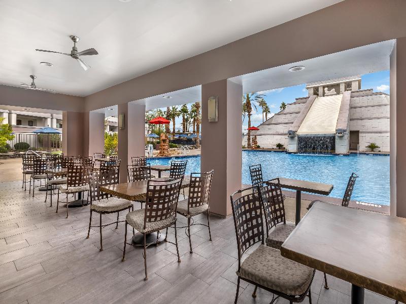 Hilton Vacation Club Cancun Resort Las Vegas image