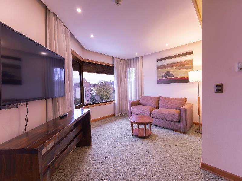 Wyndham Puerto Varas Pettra image