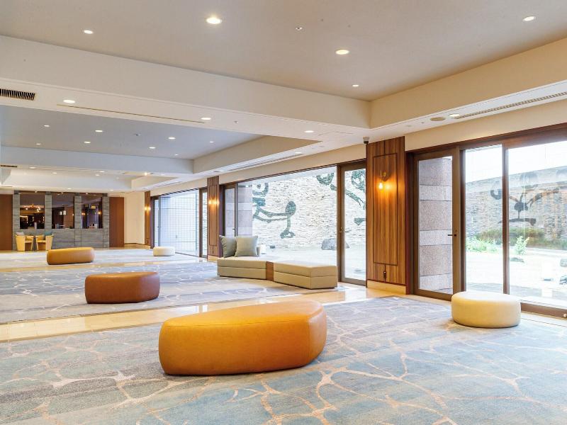 Sheraton Grande Tokyo Bay image