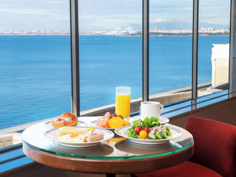 Sheraton Grande Tokyo Bay image