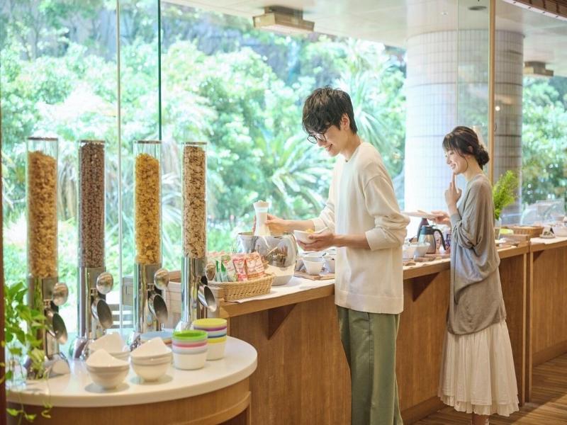 Sheraton Grande Tokyo Bay image