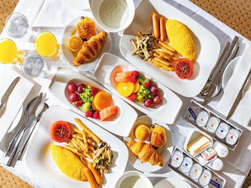 Sheraton Grande Tokyo Bay image