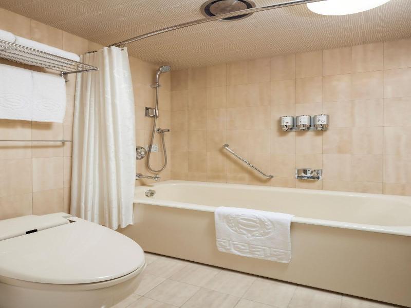 Sheraton Grande Tokyo Bay image