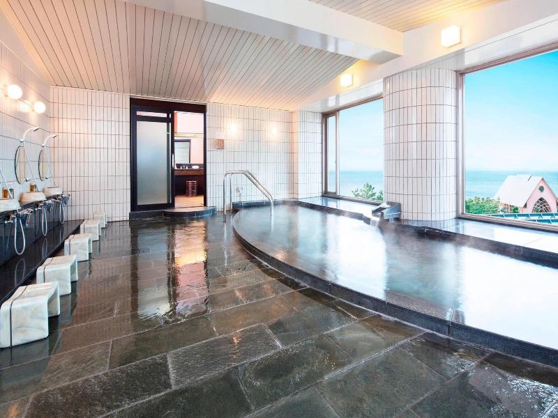 Sheraton Grande Tokyo Bay image