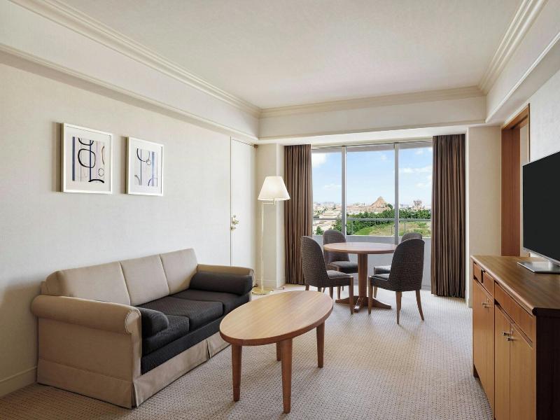 Sheraton Grande Tokyo Bay image