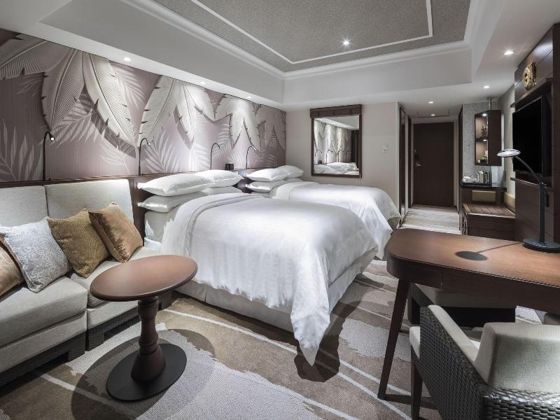Sheraton Grande Tokyo Bay image