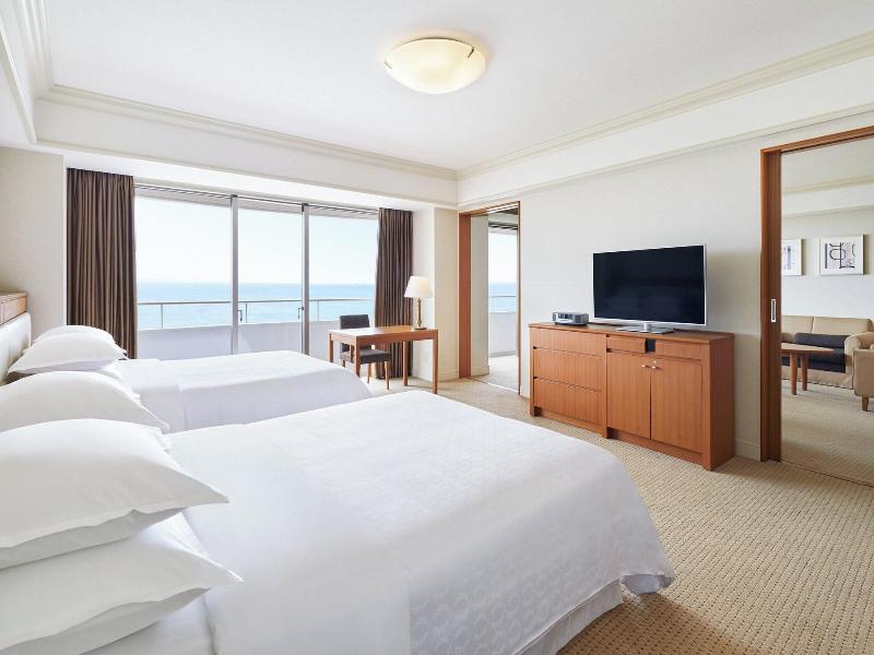 Sheraton Grande Tokyo Bay image