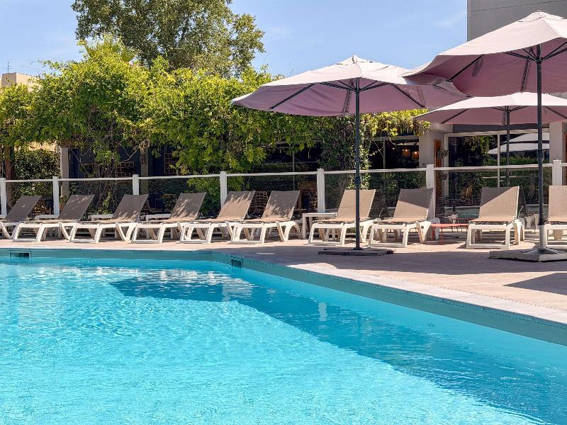 ibis Nîmes Ouest image