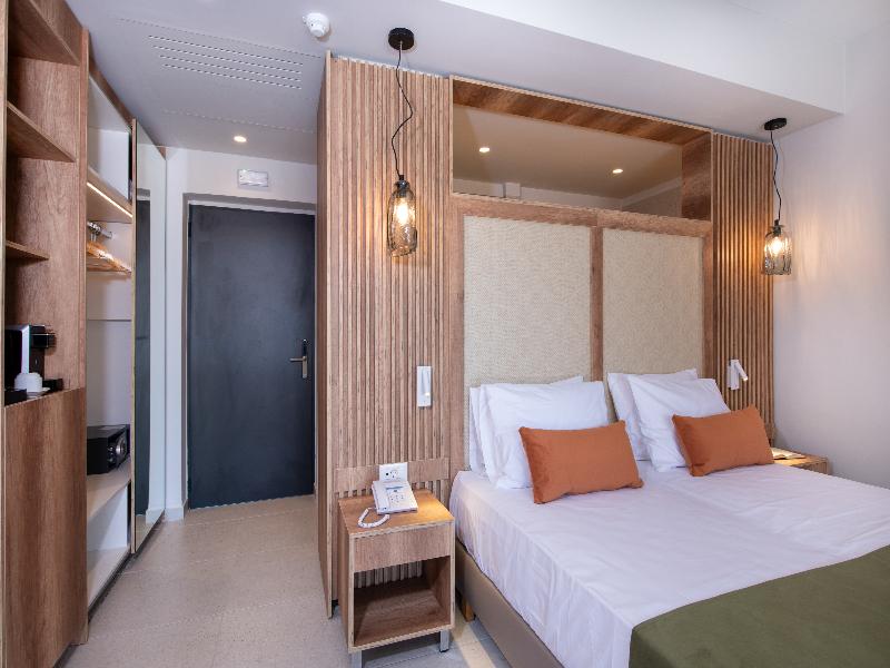 Kiani Beach Resort image