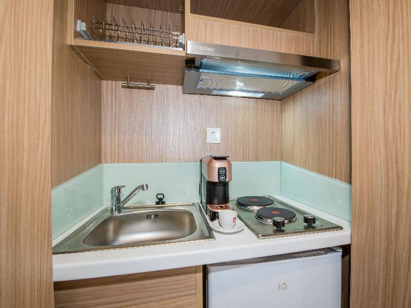 Kiani Beach Resort image