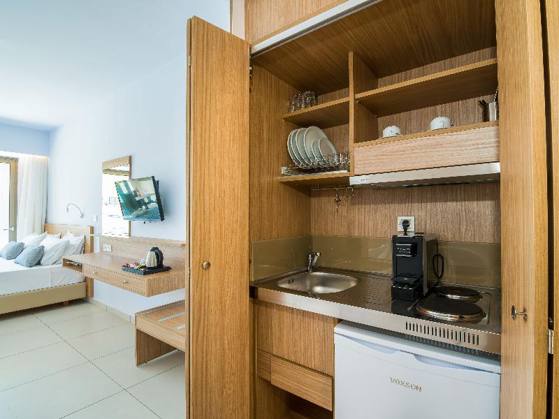 Kiani Beach Resort image