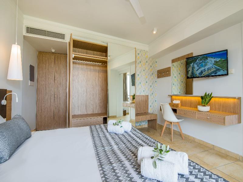 Kiani Beach Resort image