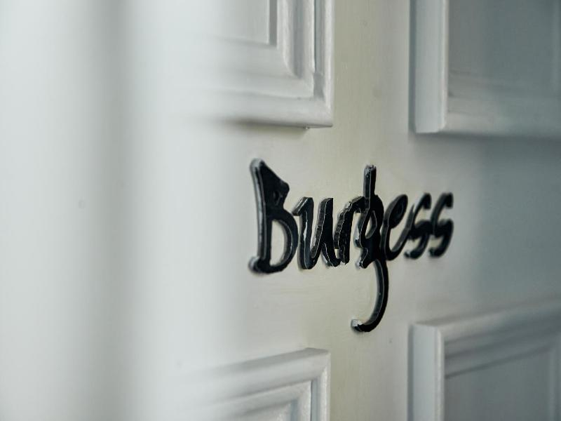 Browns Hotel - Laugharne image