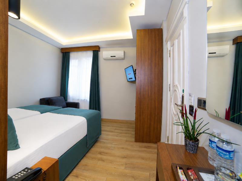 Hotel Black Tulip image