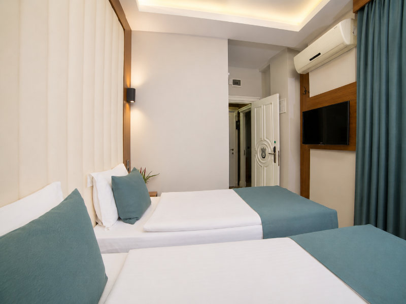 Hotel Black Tulip image