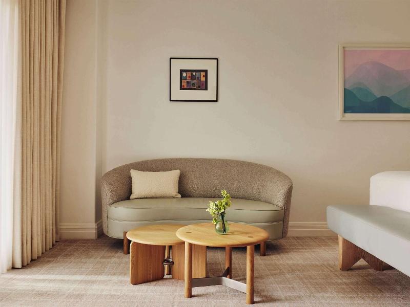 The Maybourne Beverly Hills image