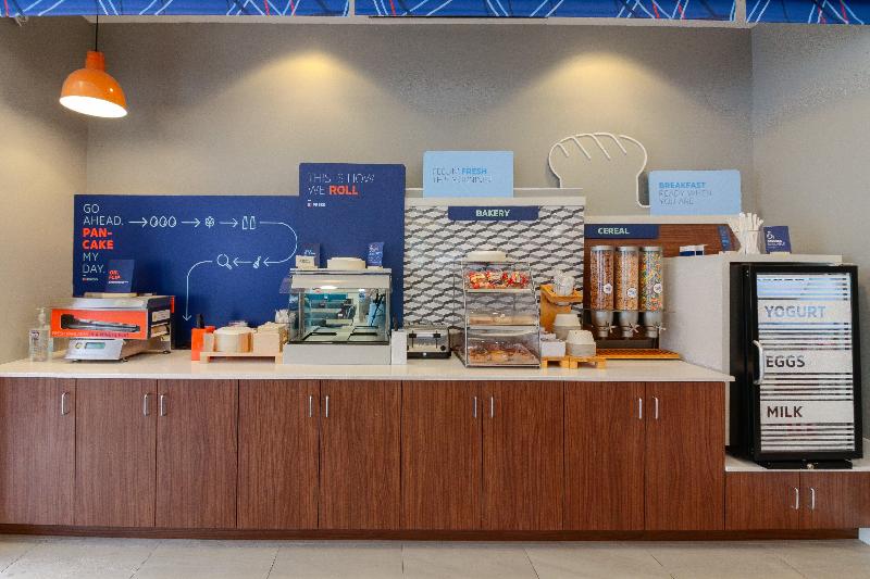 Holiday Inn Express Leland - Wilmington Area image