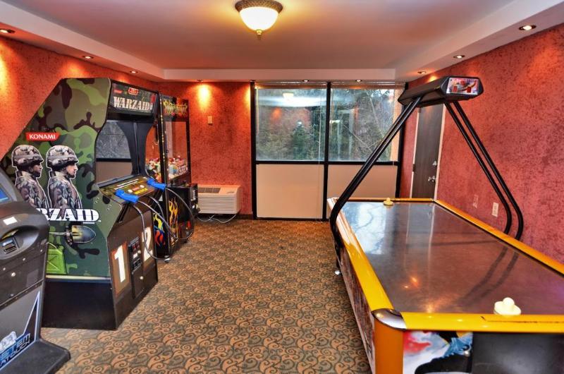 Comfort Inn - Pocono Mountain image