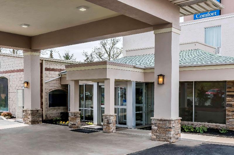Comfort Inn - Pocono Mountain image