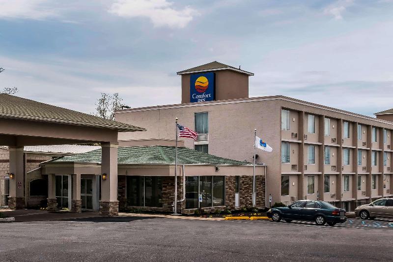 Comfort Inn - Pocono Mountain image