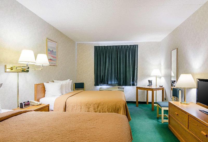 Quality Inn Rosebud Casino image