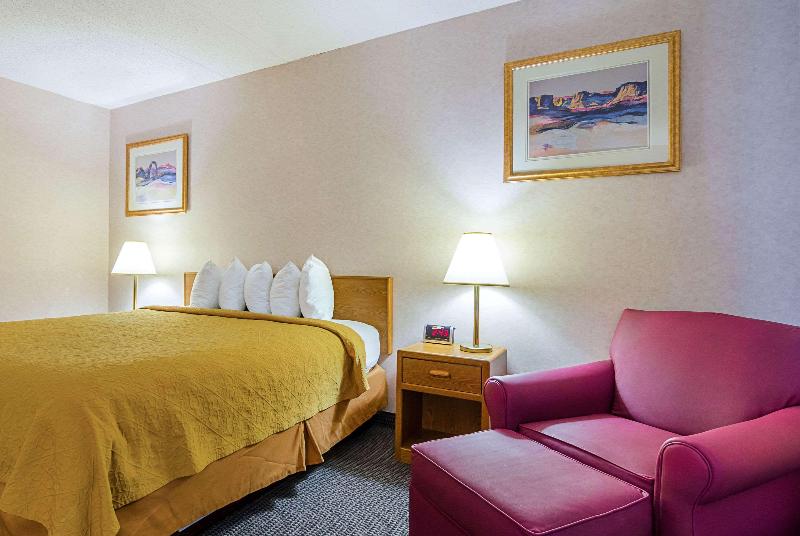 Quality Inn Rosebud Casino image