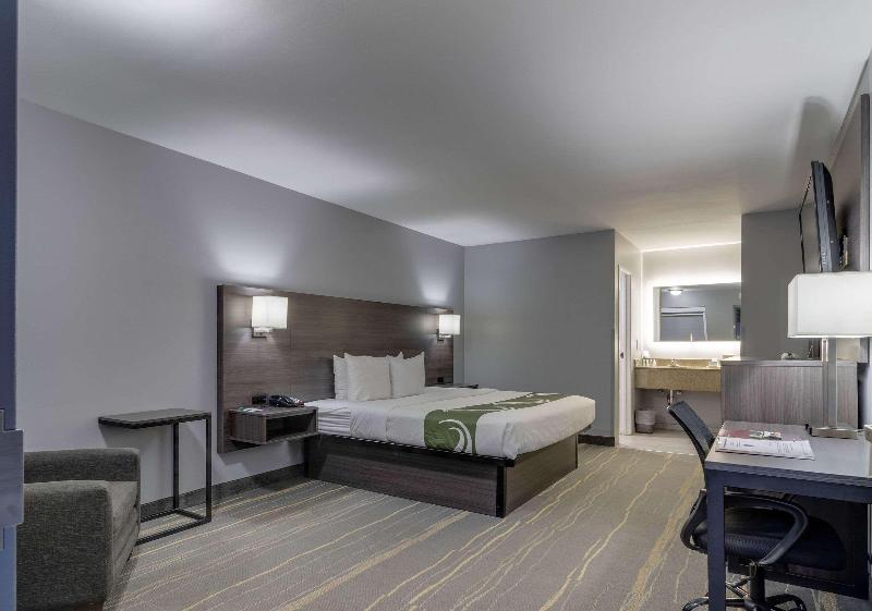 Quality Inn Kodak Sevierville image