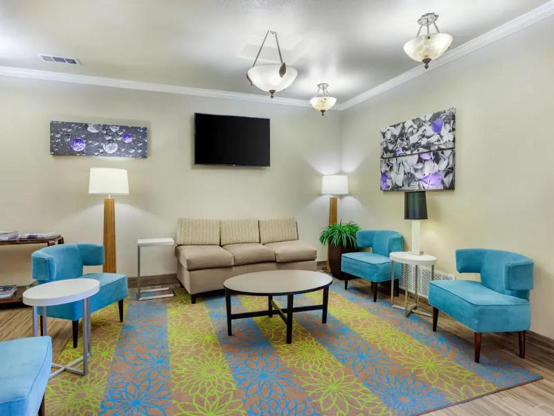 Sleep Inn & Suites Hewitt - South Waco image