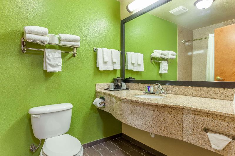 Sleep Inn & Suites Hewitt - South Waco image