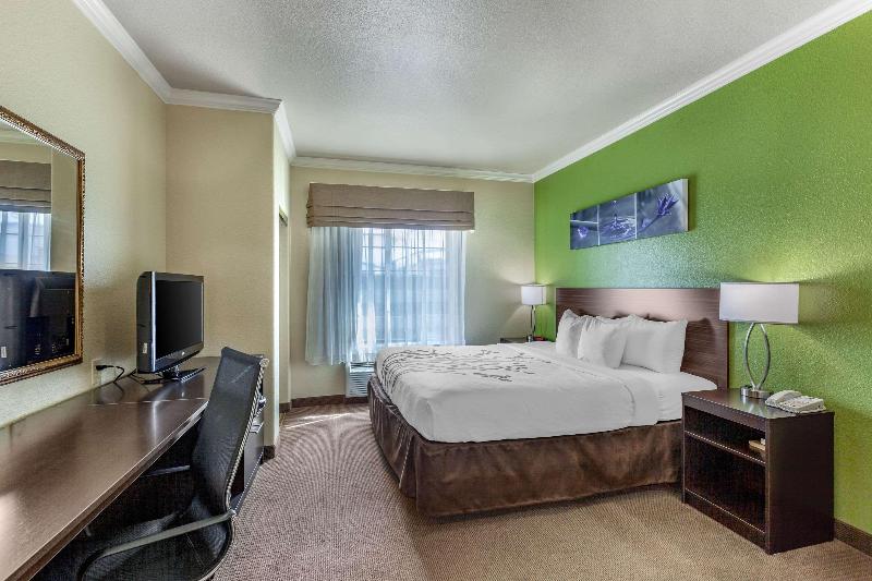 Sleep Inn & Suites Hewitt - South Waco image